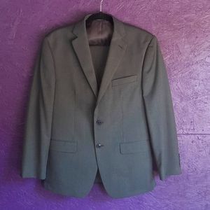 Van Heusen Men's 3 piece suit